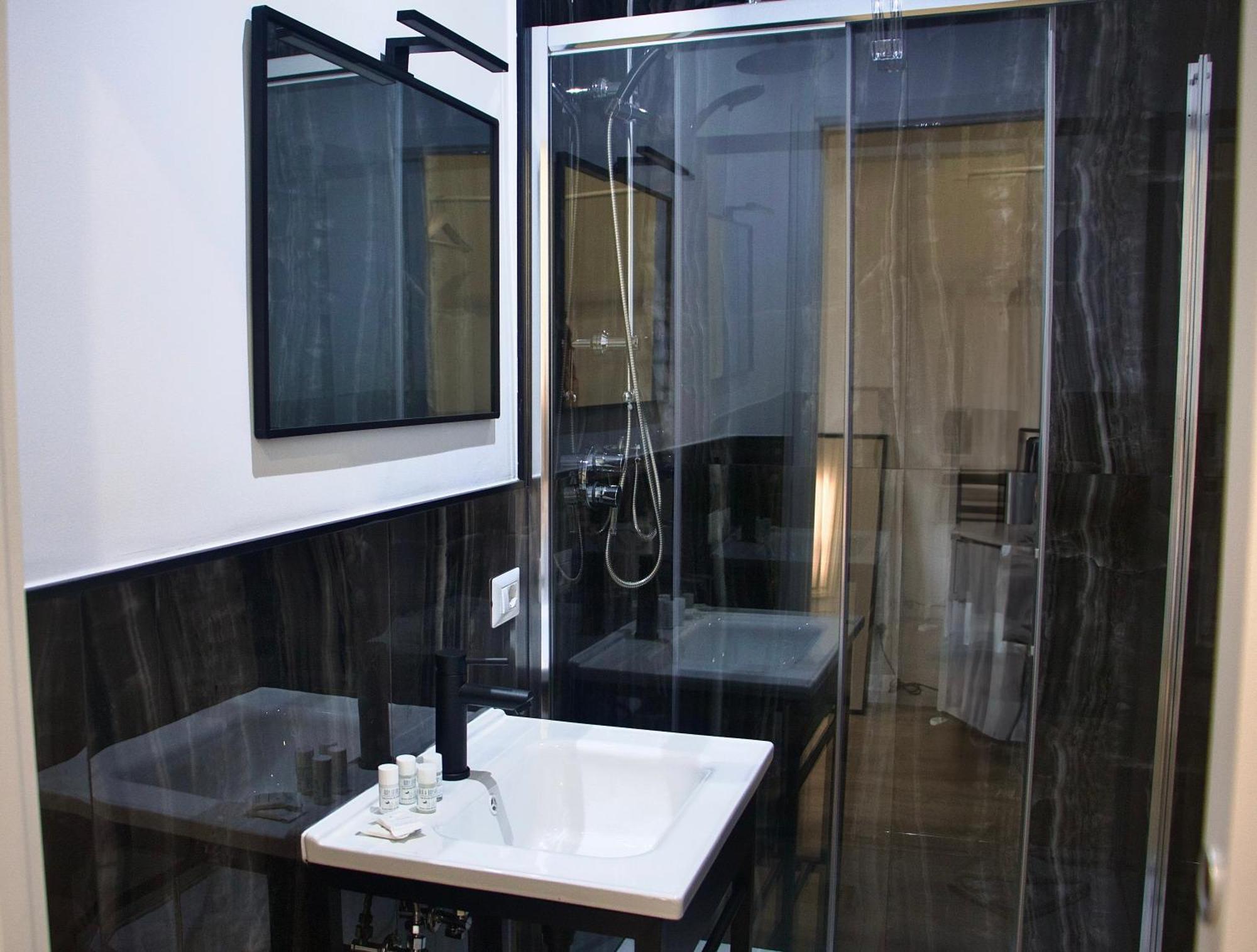Xcross Suites Basilica San Paolo Rome Exterior photo